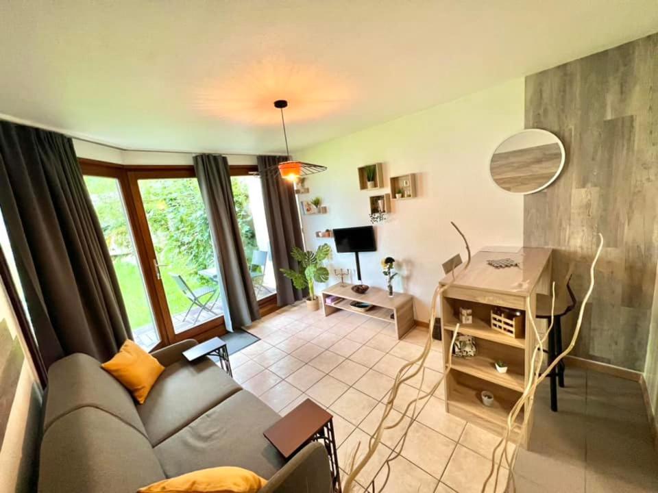 Joli Studio Cosy, Vue Magnifique Et Terrasse Privee เฌราร์แมร์ ภายนอก รูปภาพ